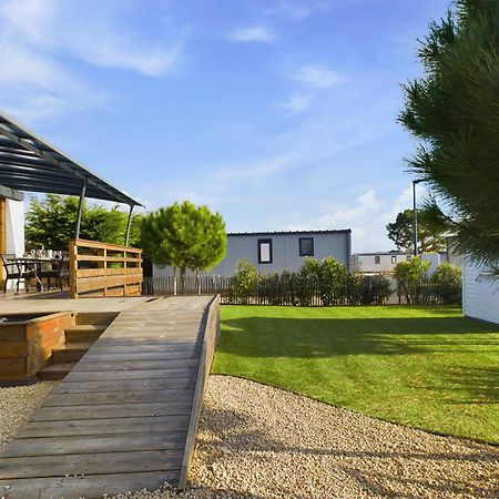 Beau Chalet Pour 4 Pers - Acces Piscine Chauffee Bretignolles-sur-Mer ภายนอก รูปภาพ
