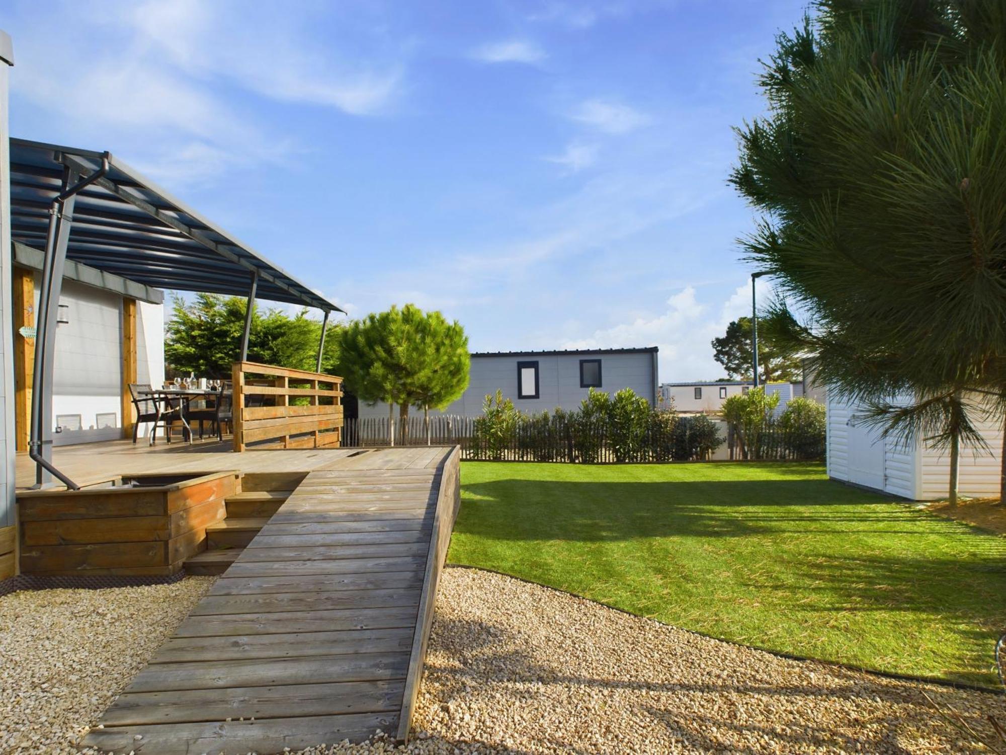 Beau Chalet Pour 4 Pers - Acces Piscine Chauffee Bretignolles-sur-Mer ภายนอก รูปภาพ
